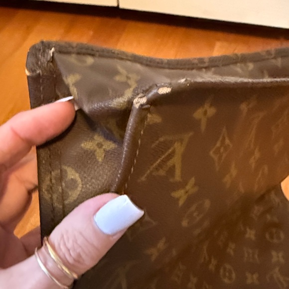 LOUIS VUITTON Monogram SAC PLAT Bag Vintage - Picture 13 of 16